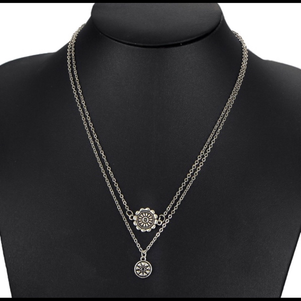 Boho 2 necklace bundle mandala necklaces - Picture 4 of 8